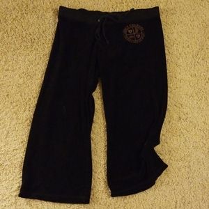 Juicy Black Capris sweatpants